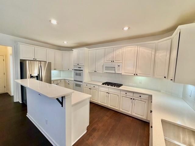 1000 Winding Bridge Way, Johns Creek, GA 30097