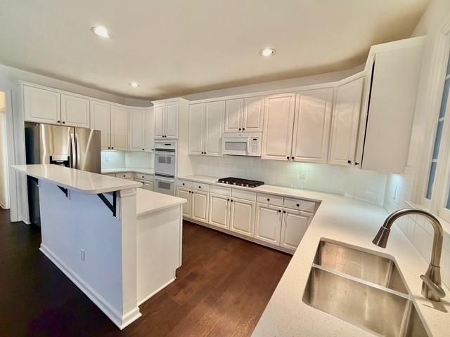 1000 Winding Bridge Way, Johns Creek, GA 30097