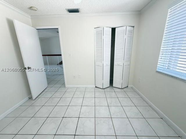 3260 W 70th St 202, Hialeah, FL 33018