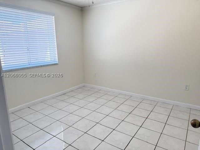 3260 W 70th St 202, Hialeah, FL 33018