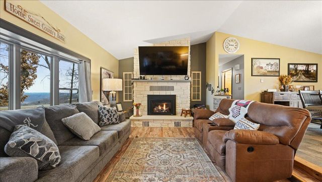 W997 Hammes Rd, Bangor, WI 54614