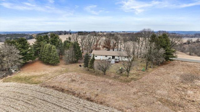 W997 Hammes Rd, Bangor, WI 54614