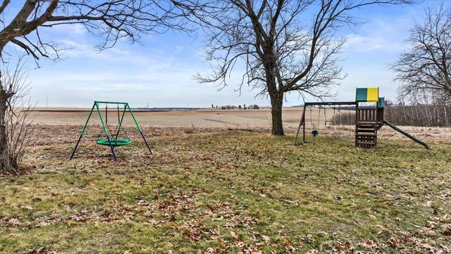 W997 Hammes Rd, Bangor, WI 54614