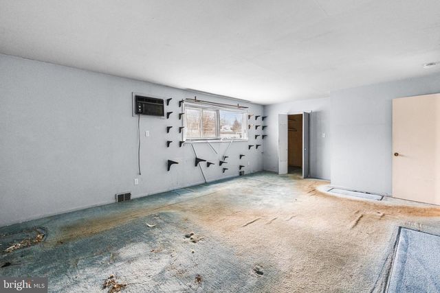 1542 DAWS RD, Blue Bell, PA 19422