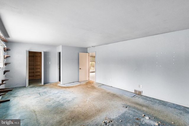 1542 DAWS RD, Blue Bell, PA 19422