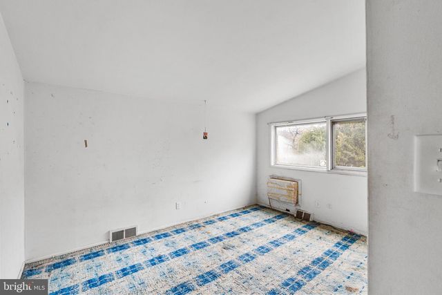 1542 DAWS RD, Blue Bell, PA 19422