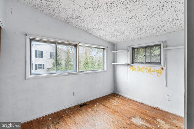 1542 DAWS RD, Blue Bell, PA 19422