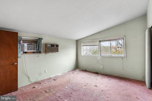 1542 DAWS RD, Blue Bell, PA 19422