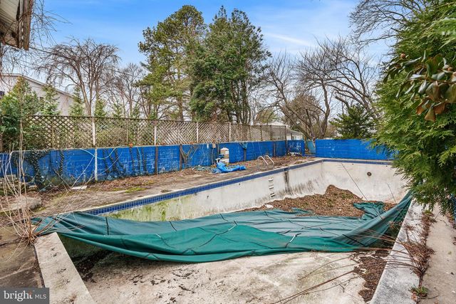 1542 DAWS RD, Blue Bell, PA 19422