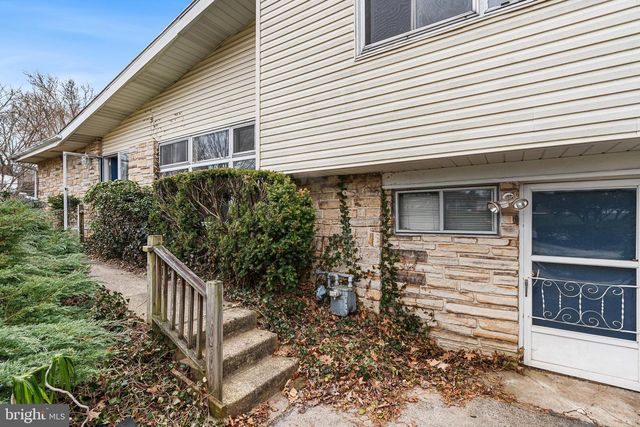 1542 DAWS RD, Blue Bell, PA 19422