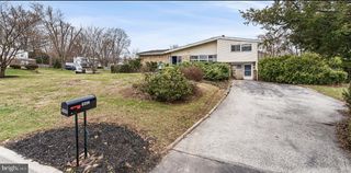 1542 DAWS RD, Blue Bell, PA 19422