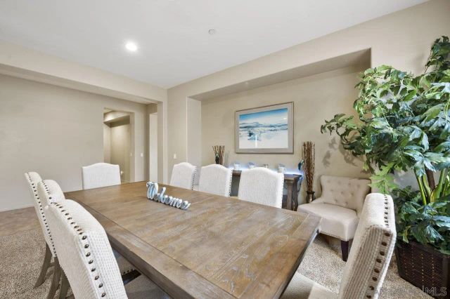 2928 Burnet Dr, Escondido, CA 92027