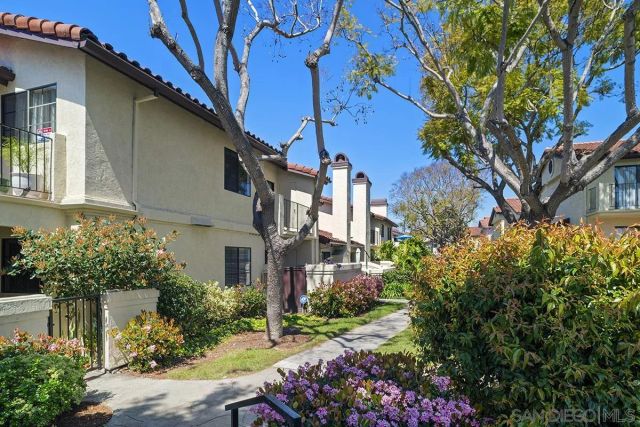 4235 Porte De Palmas 181, San Diego, CA 92122