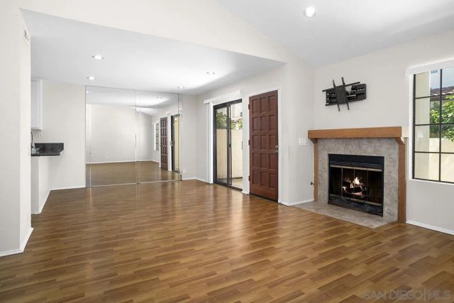 4235 Porte De Palmas 181, San Diego, CA 92122
