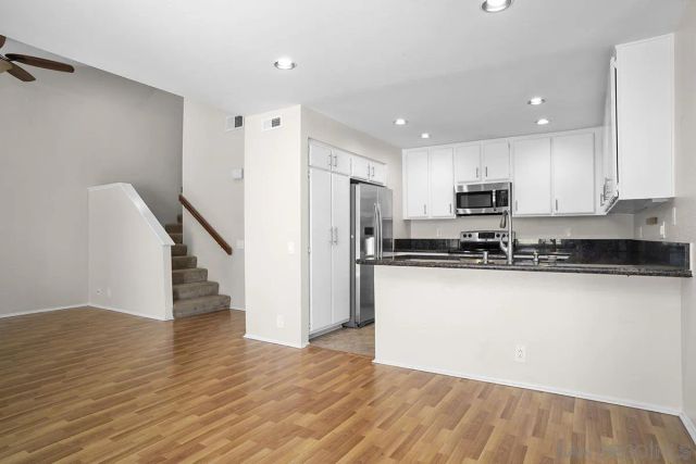 4235 Porte De Palmas 181, San Diego, CA 92122