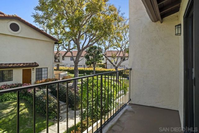 4235 Porte De Palmas 181, San Diego, CA 92122