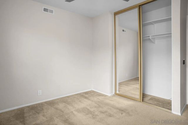 4235 Porte De Palmas 181, San Diego, CA 92122