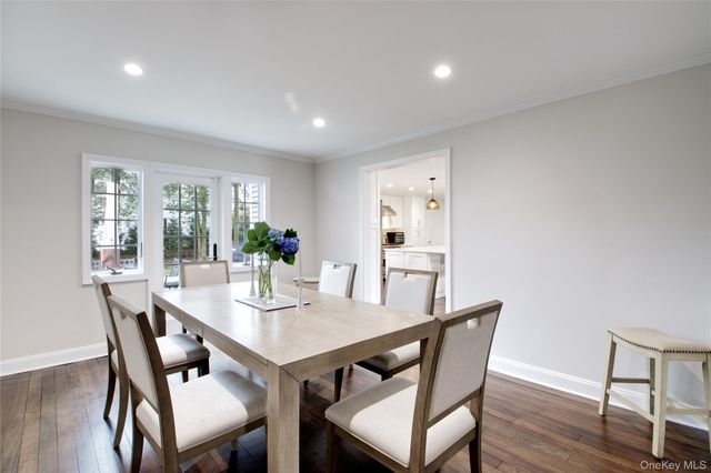 109 Country Club Drive, Port Washington, NY 11050