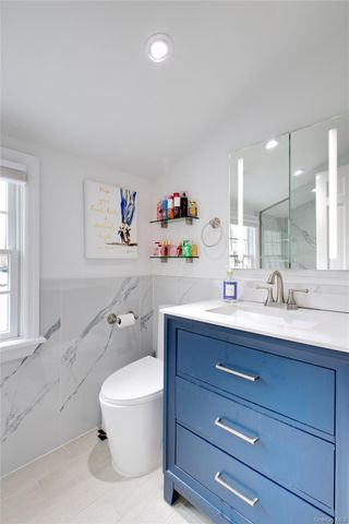 109 Country Club Drive, Port Washington, NY 11050