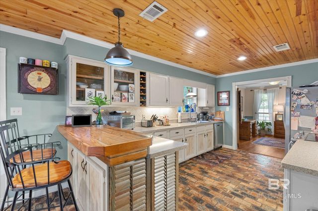 901 Captain O'Neal Drive, Daphne, AL 36526