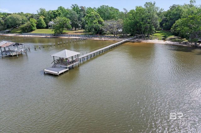901 Captain O'Neal Drive, Daphne, AL 36526