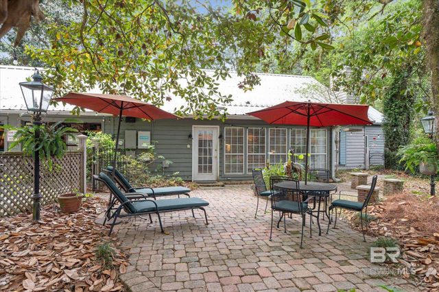 901 Captain O'Neal Drive, Daphne, AL 36526
