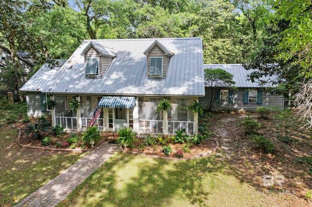 901 Captain O'Neal Drive, Daphne, AL 36526