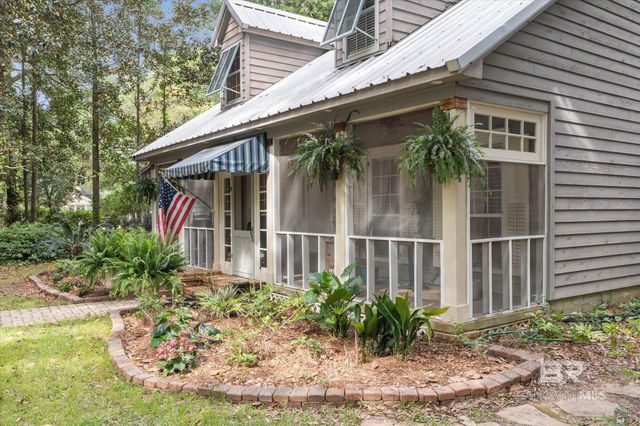 901 Captain O'Neal Drive, Daphne, AL 36526