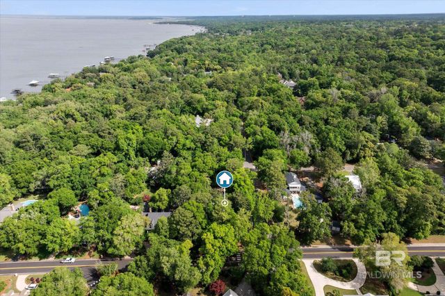 901 Captain O'Neal Drive, Daphne, AL 36526