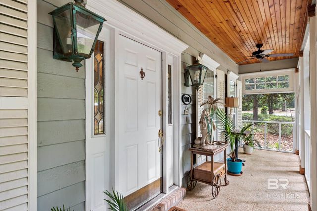 901 Captain O'Neal Drive, Daphne, AL 36526
