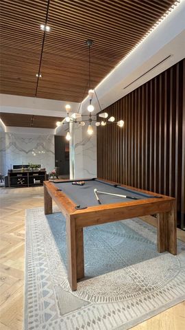 160 Birdsall Street 1214, Houston, TX 77007