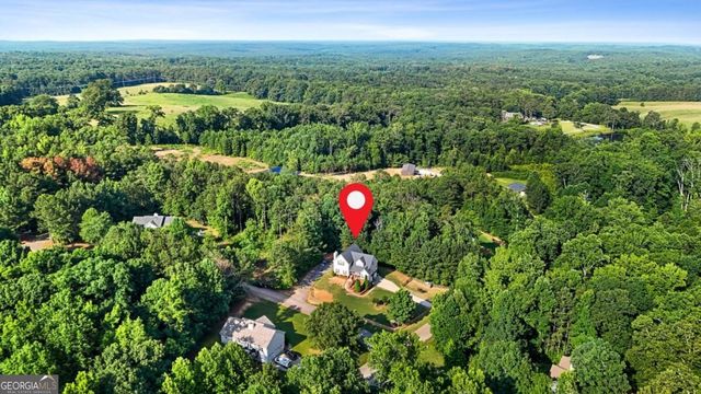 176 Oak Leaf Drive, Carrollton, GA 30116