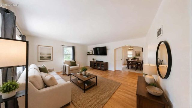 2159 Farnam STREET, La Crosse, WI 54601