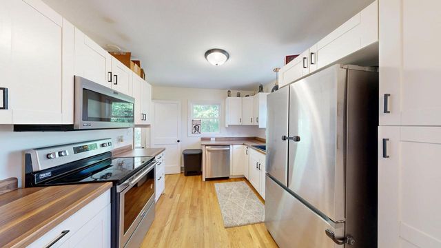 2159 Farnam STREET, La Crosse, WI 54601