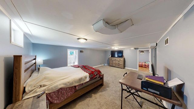 2159 Farnam STREET, La Crosse, WI 54601