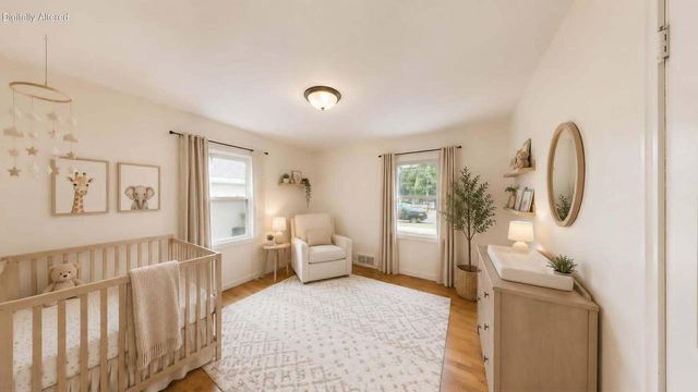 2159 Farnam STREET, La Crosse, WI 54601