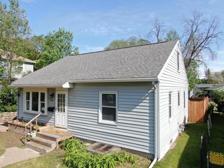 2159 Farnam STREET, La Crosse, WI 54601
