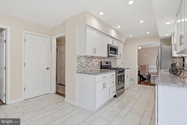 14900 WESTBURY RD, Rockville, MD 20853