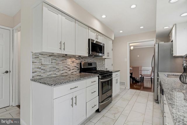 14900 WESTBURY RD, Rockville, MD 20853