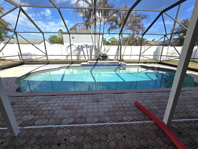 1011 SE Spinnaker Avenue, Port St. Lucie, Port St Lucie, FL 34983