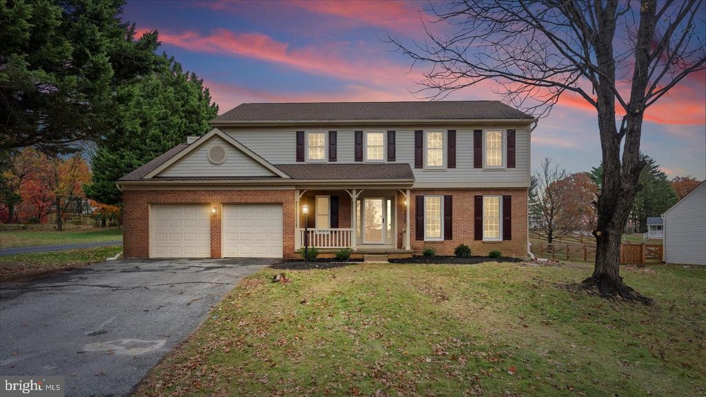 4926 ILCHESTER POINT CT, Ellicott City, MD 21043