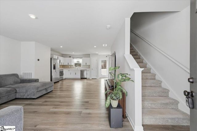 725 Bolsover Way, Woodruff, SC 29388