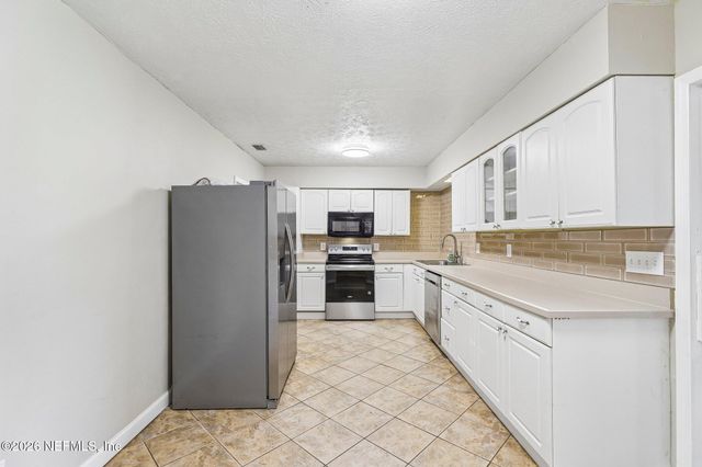 2543 QUAIL ROOST Road, Middleburg, FL 32068