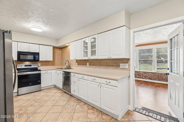 2543 QUAIL ROOST Road, Middleburg, FL 32068