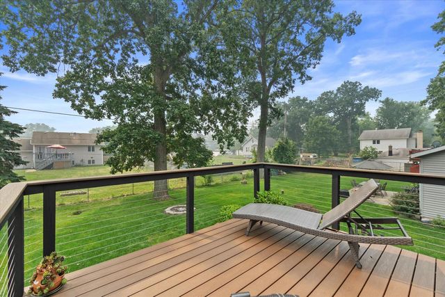 9921 271st AVENUE, Trevor, WI 53179