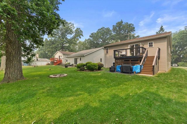 9921 271st AVENUE, Trevor, WI 53179