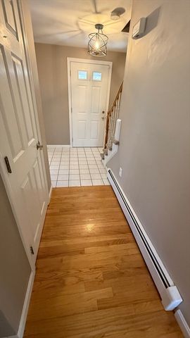 14 Garvin Road, Derry, NH 03038