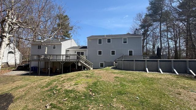 14 Garvin Road, Derry, NH 03038
