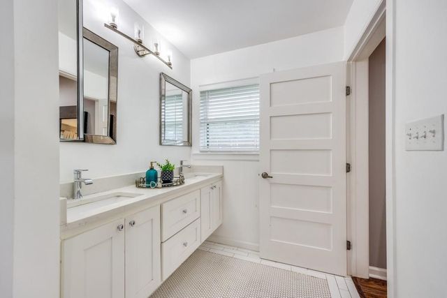 3623 Pebble Beach Drive, Farmers Branch, TX 75234