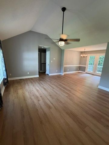 539 Wind Crest Dr., Inman, SC 29349